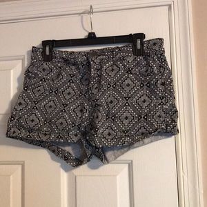 Black and white stretchy shorts